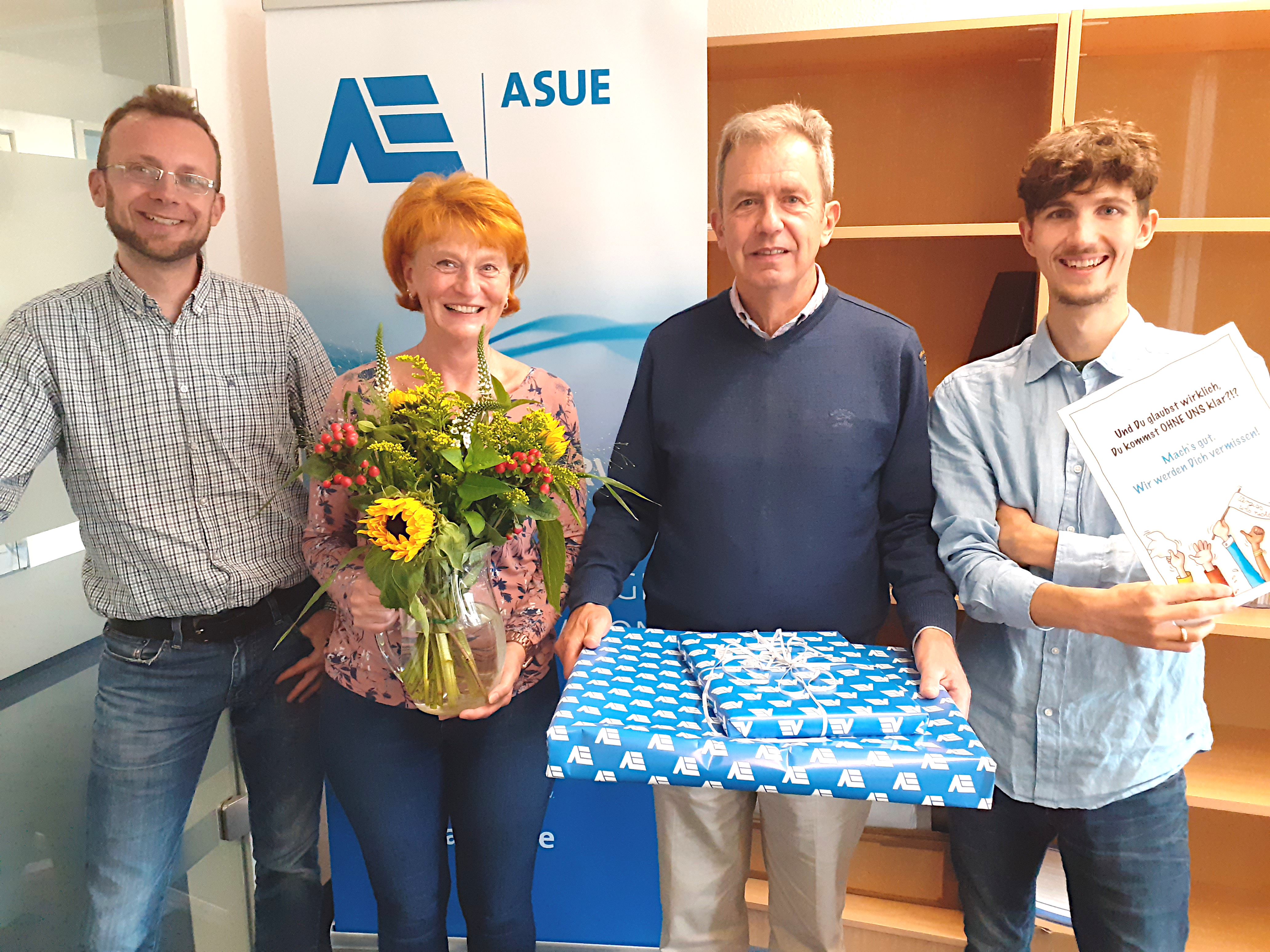 Verabschiedung ASUE-Geschäftsführer Jürgen Kukuk in den Ruhestand - Team